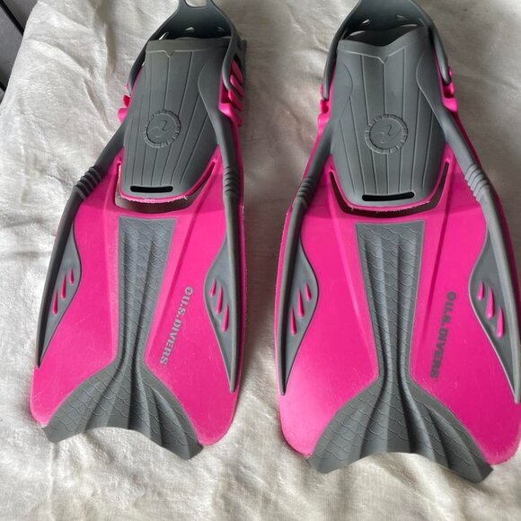 EUC U.S. Divers Women's Pink & Gray Snorkeling Scuba Fins size L/XL - Picture 2 of 9